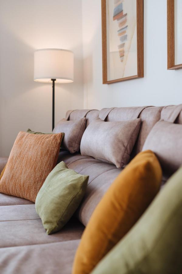 Hostly Rivero 2A Center Loft-Fibre-Communal Terrace-Parking Optional-Cless Sevilla Eksteriør billede
